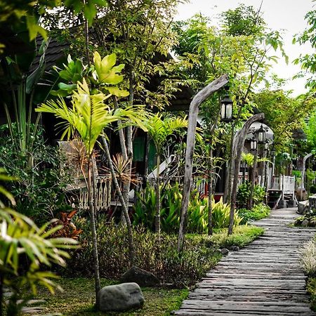 La Luna Resort Yogyakarta Sleman  Exterior foto