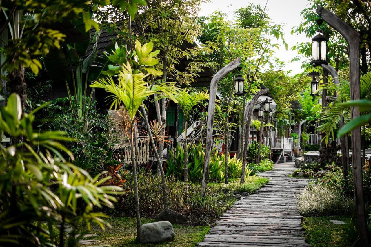 La Luna Resort Yogyakarta Sleman  Exterior foto