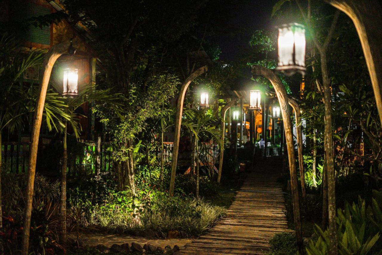 La Luna Resort Yogyakarta Sleman  Exterior foto